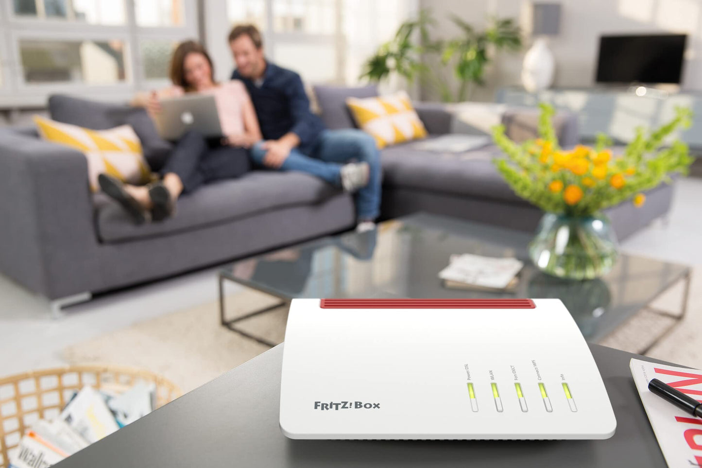 FRITZ!Box 7590 – WLAN AC+N DSL Router mit Mesh, DECT-Basis & Media Server